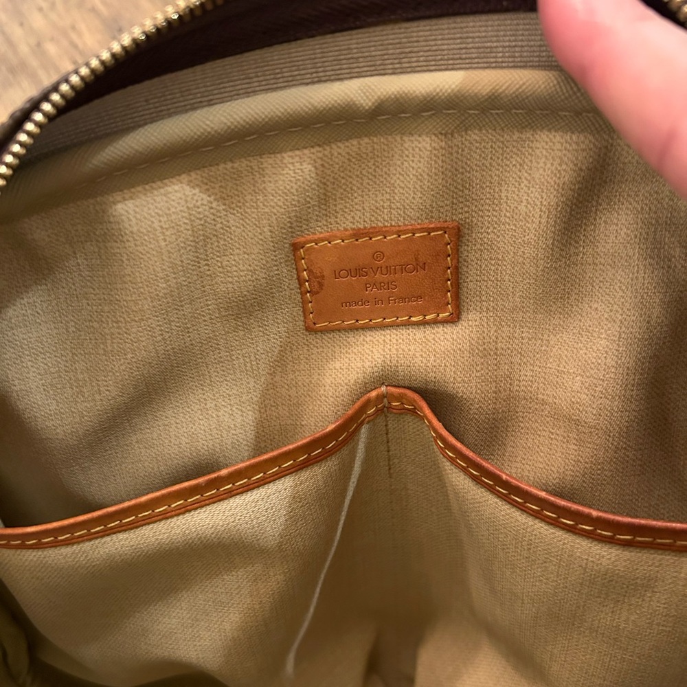 Vintage Louis Vuitton Trouville Leather Handbag Monogram LV Patina 2004 - Picture 11 of 17